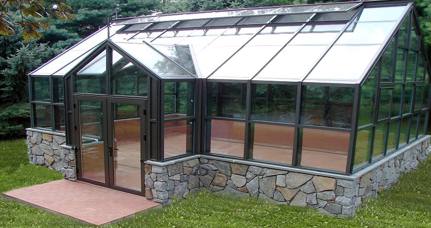 مزایای استفاده از پوشش شیشه ای برای گلخانه ها